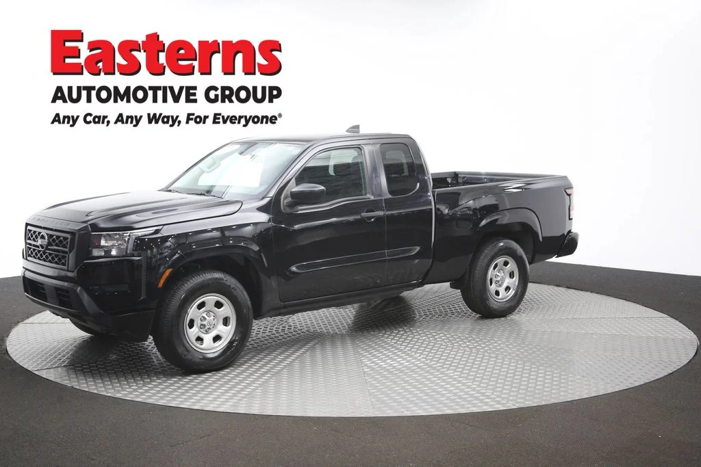 Used 2022 Black Nissan S image 54