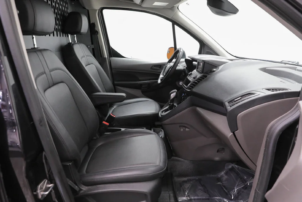 Used 2022 Black Ford XL image 22