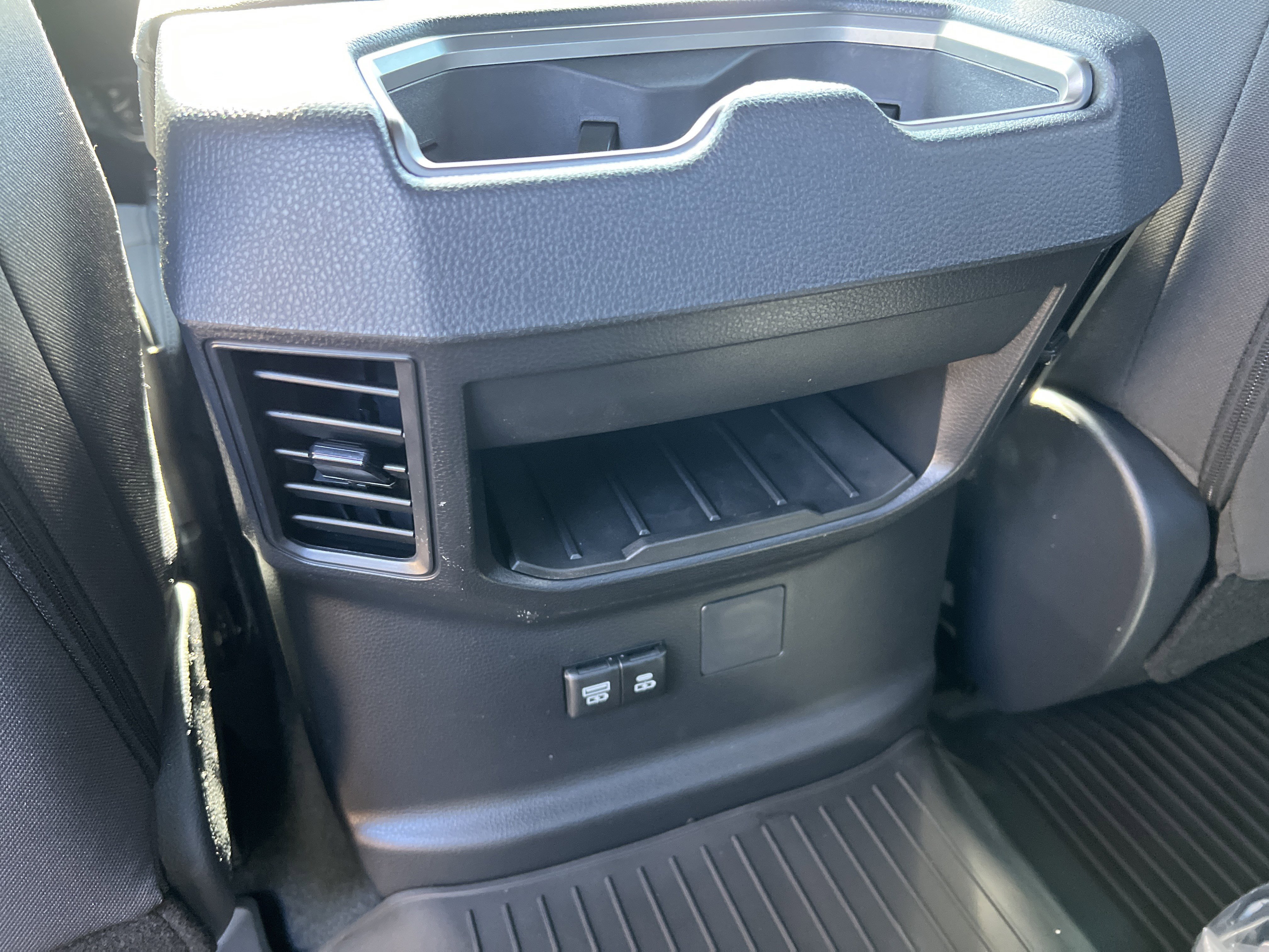 2026 Toyota Tundra SR5 - Photo 22