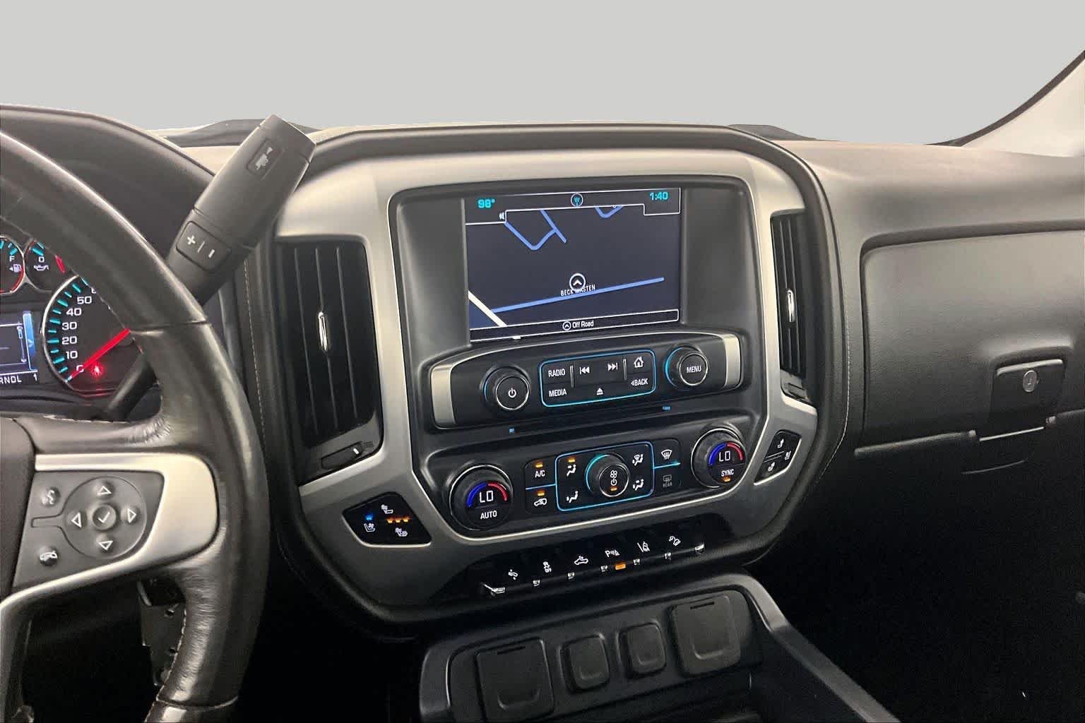 Used 2018 Onyx Black GMC SLT image 7