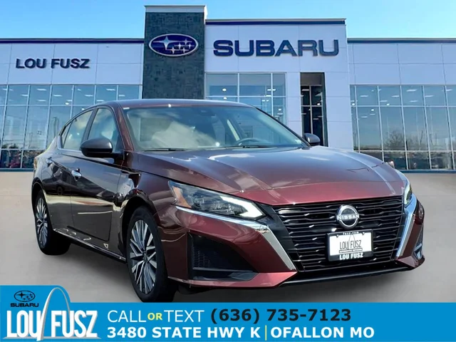 2025 Nissan Altima SV