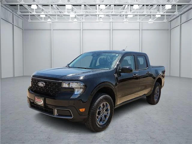 Used 2025 Black Ford XLT All-Wheel Drive SuperCrew 4.5 ft. box 121.1 in image 1