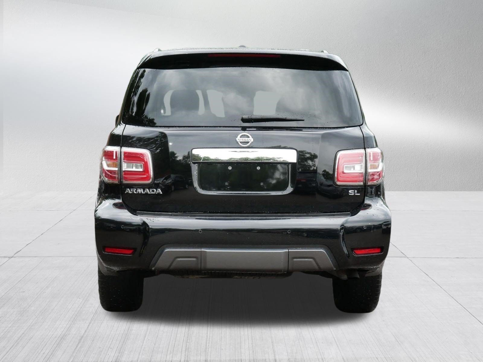 Used 2019 Super Black Nissan SL image 6
