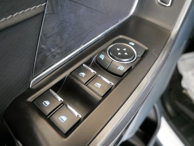 Certified Used 2023 Oxford White Ford XLT image 15