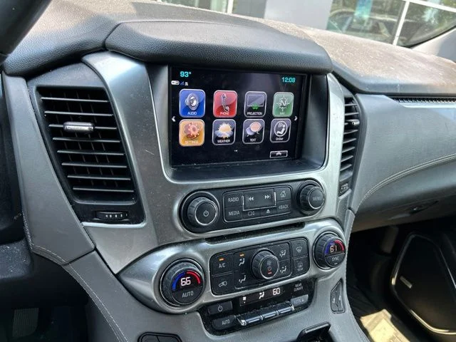 Used 2020 Gray Chevrolet LT image 27