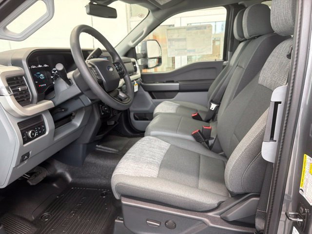 New 2027 Carbonized Gray Metallic Ford F-250® XLT image 19