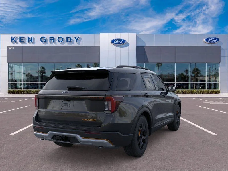 New 2026 Black Ford Tremor image 21