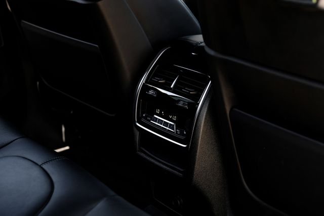 Used 2025 White BMW Base image 53