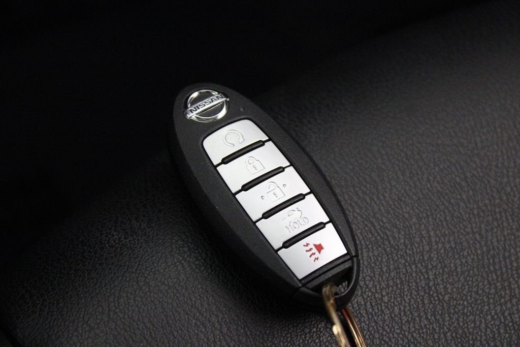 2023 Nissan Sentra SR - Photo 29