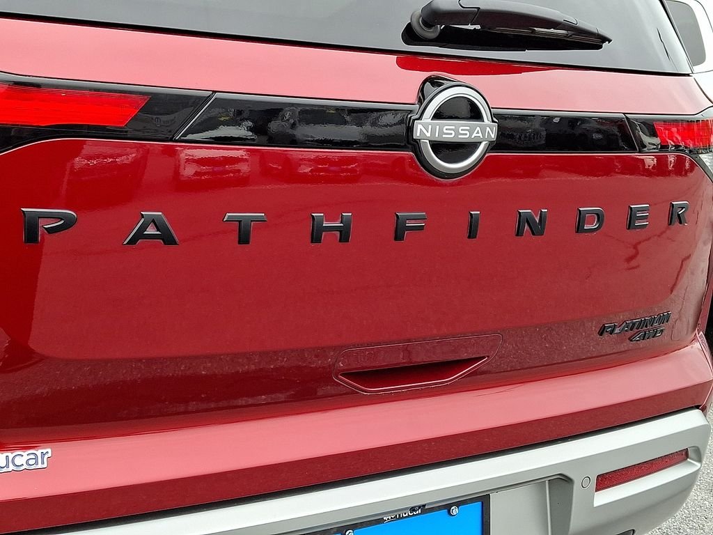 Used 2024 Red Nissan Platinum image 29