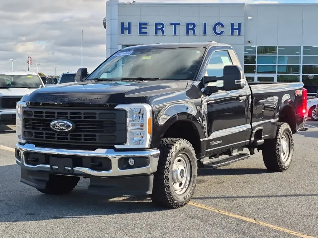 2025 Ford Super Duty F-250 Pickup XL