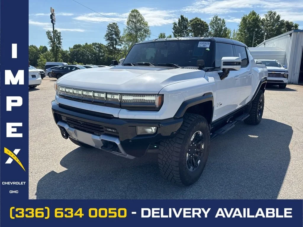 Interstellar White 2023 GMC Hummer EV Pickup 3X Crew Cab AWD Pickup Truck All-Wheel Drive