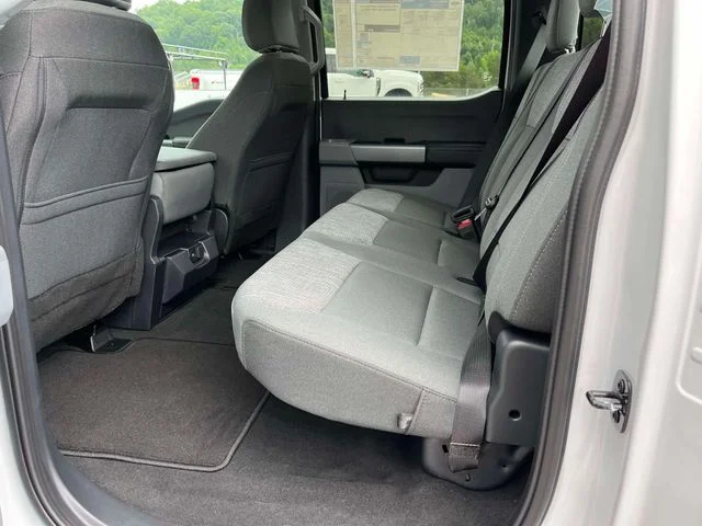 New 2026 Oxford White Ford F-350® XLT image 20