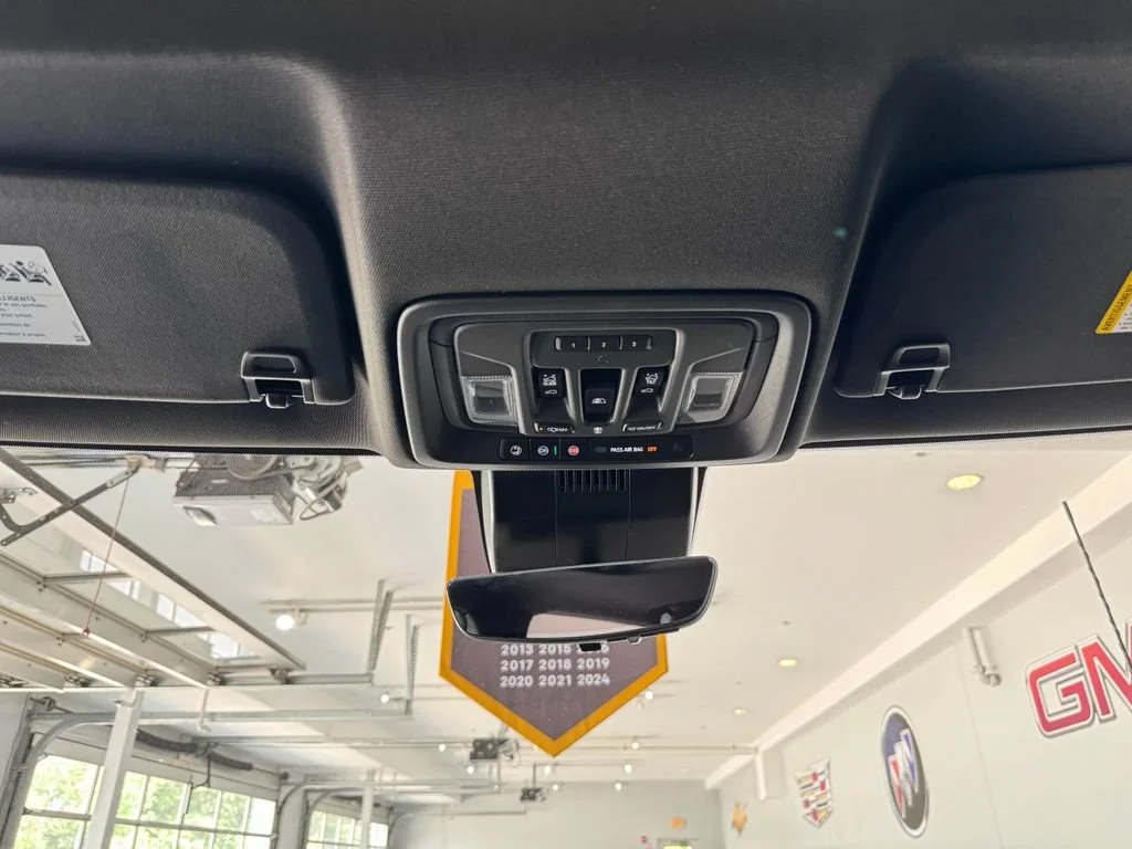 2025 Chevrolet Silverado 2500HD High Country - Photo 28