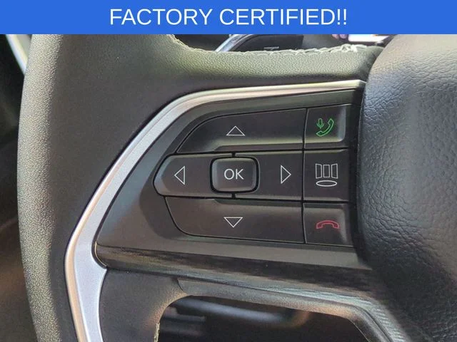 Used 2025 Black Jeep Altitude X image 20