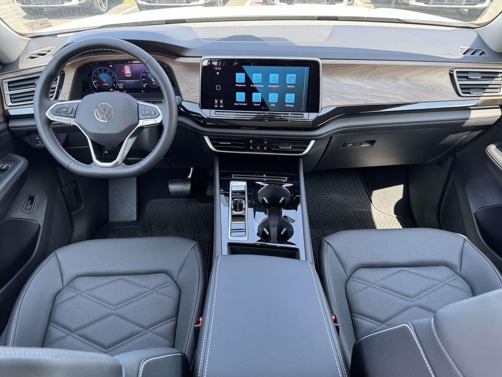 2026 Volkswagen Atlas SE w/Tech - Photo 17