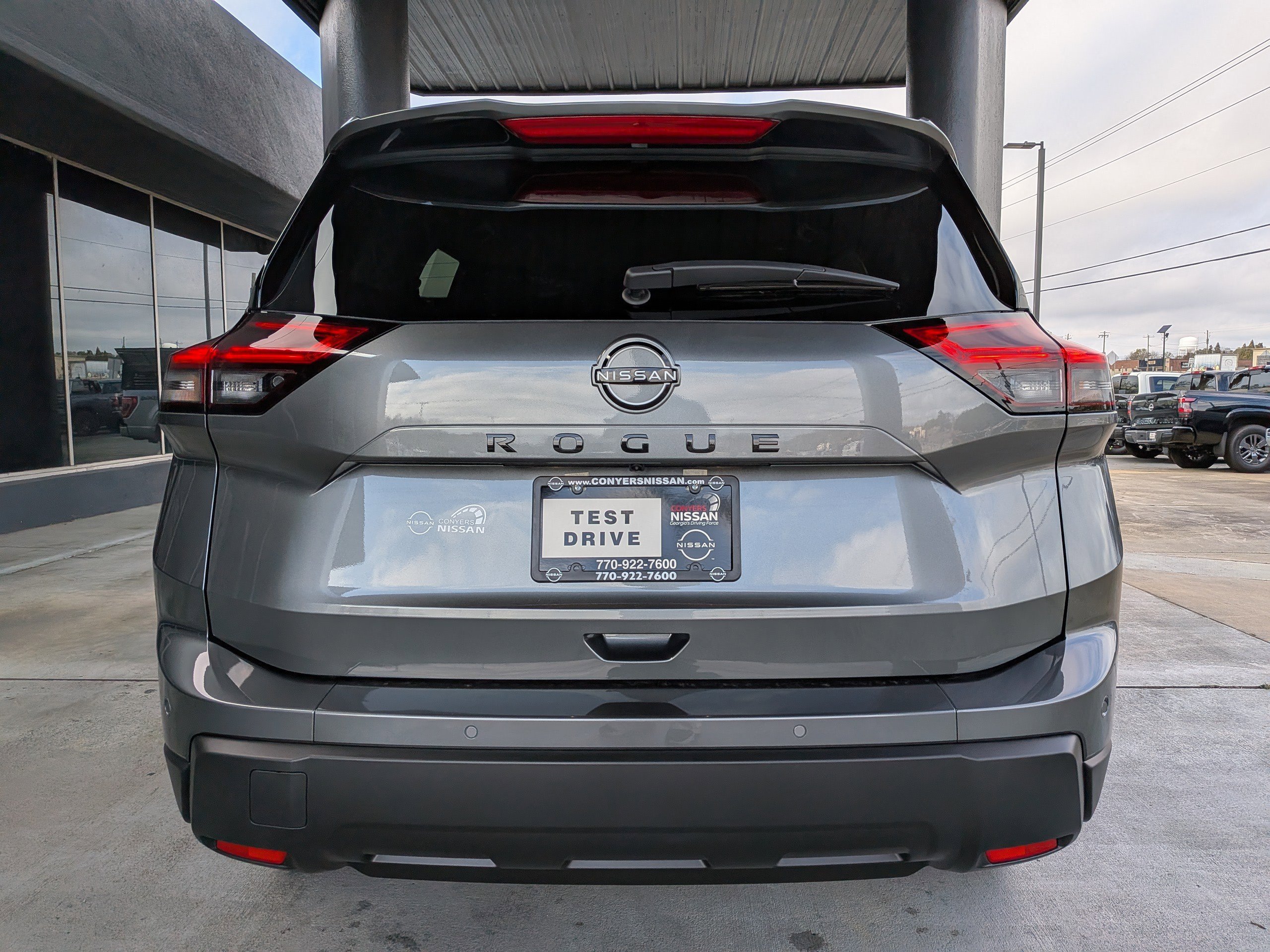 New 2026 Gray Nissan Dark Armor image 4