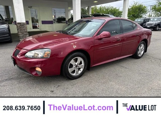 Used 2005 Red Pontiac GT image 8