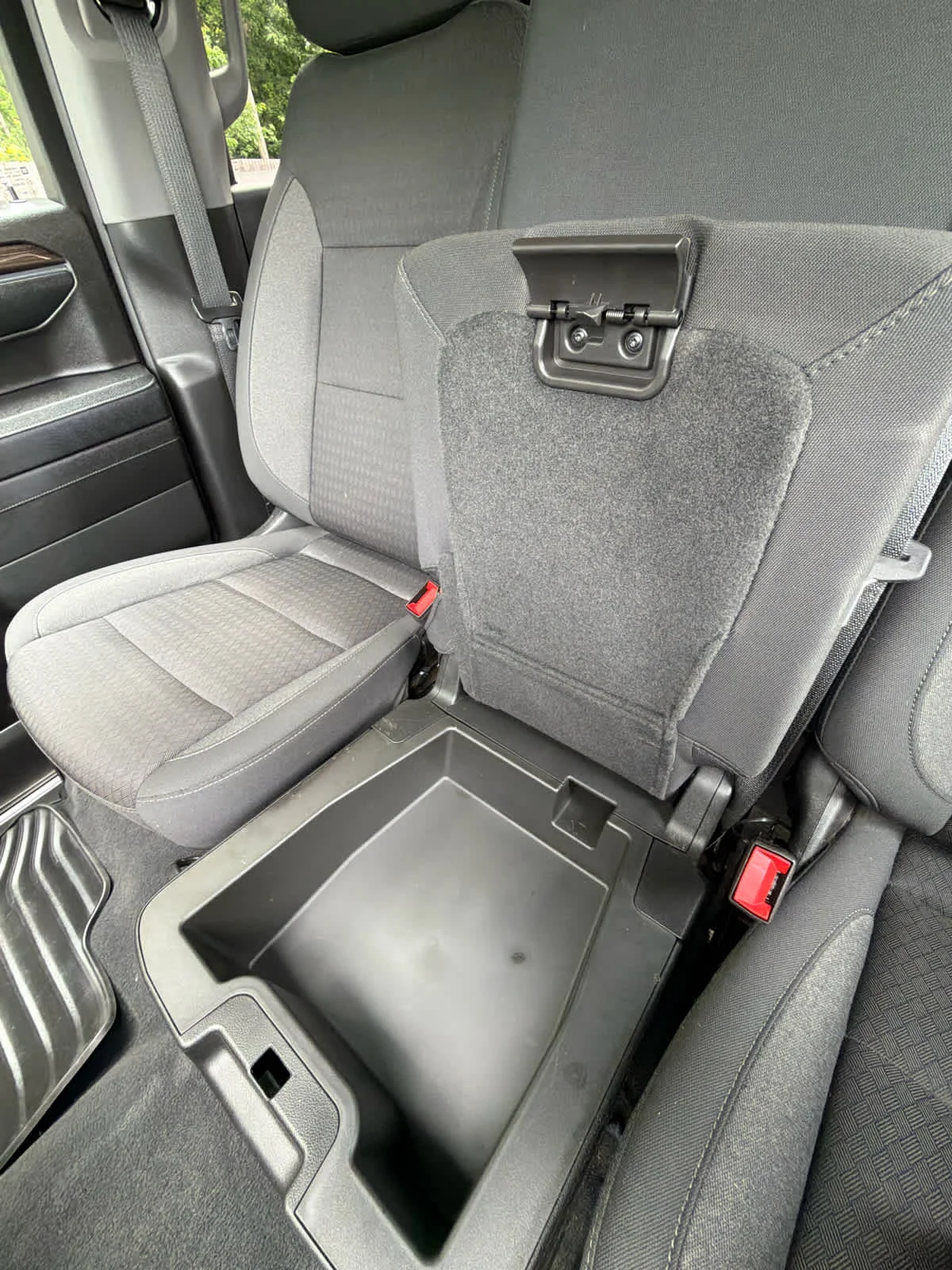 Used 2023 Sterling Gray Metallic Chevrolet LT image 19