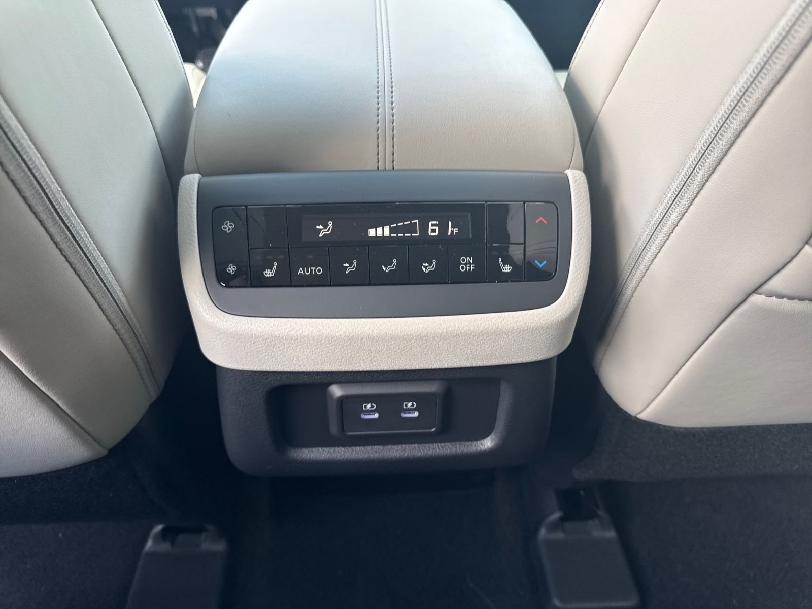 New 2026 Nissan Pathfinder SL 4D Sport Utility