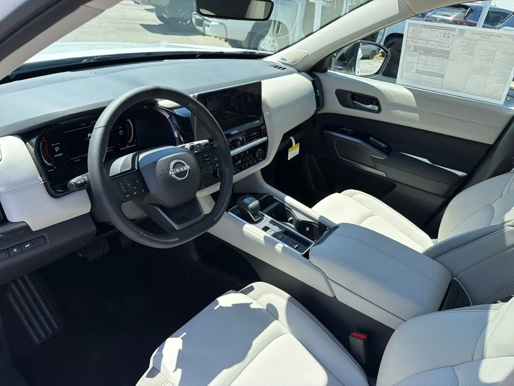 New 2026 White Nissan SL image 13