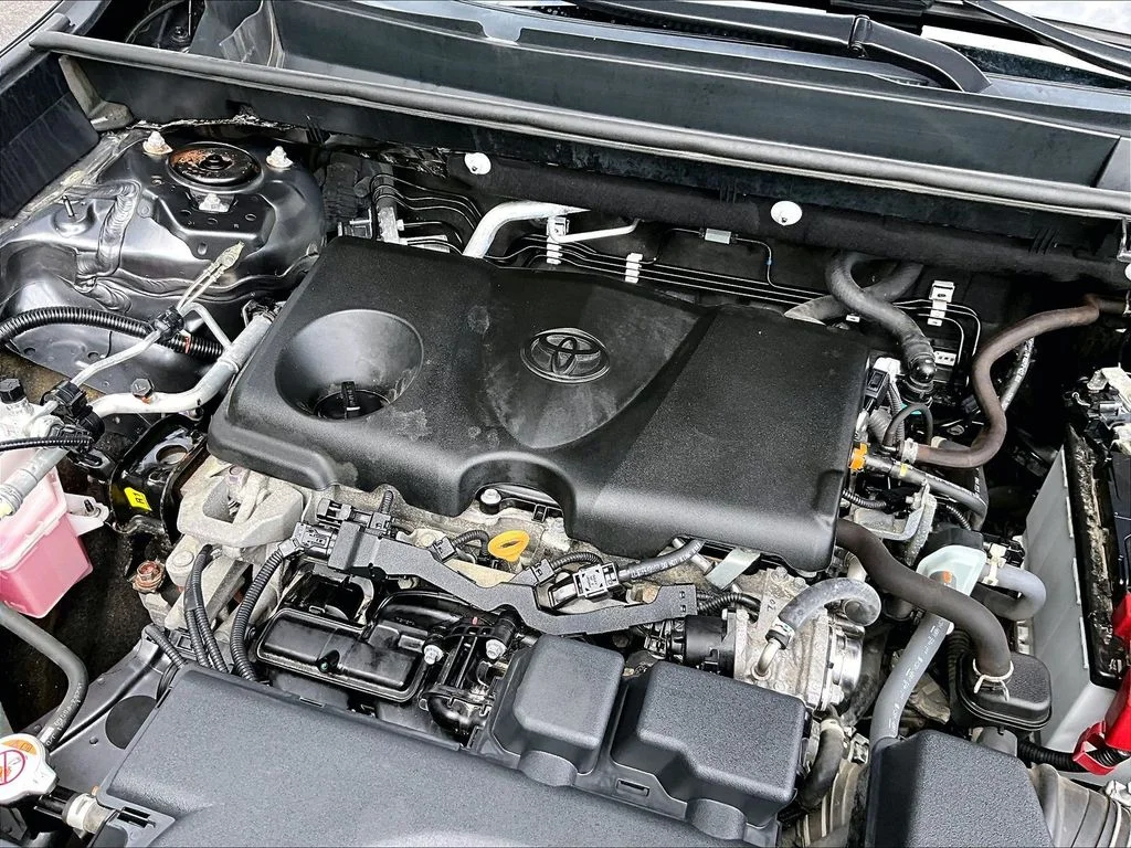 Certified Used 2022 Gray Toyota XLE image 34