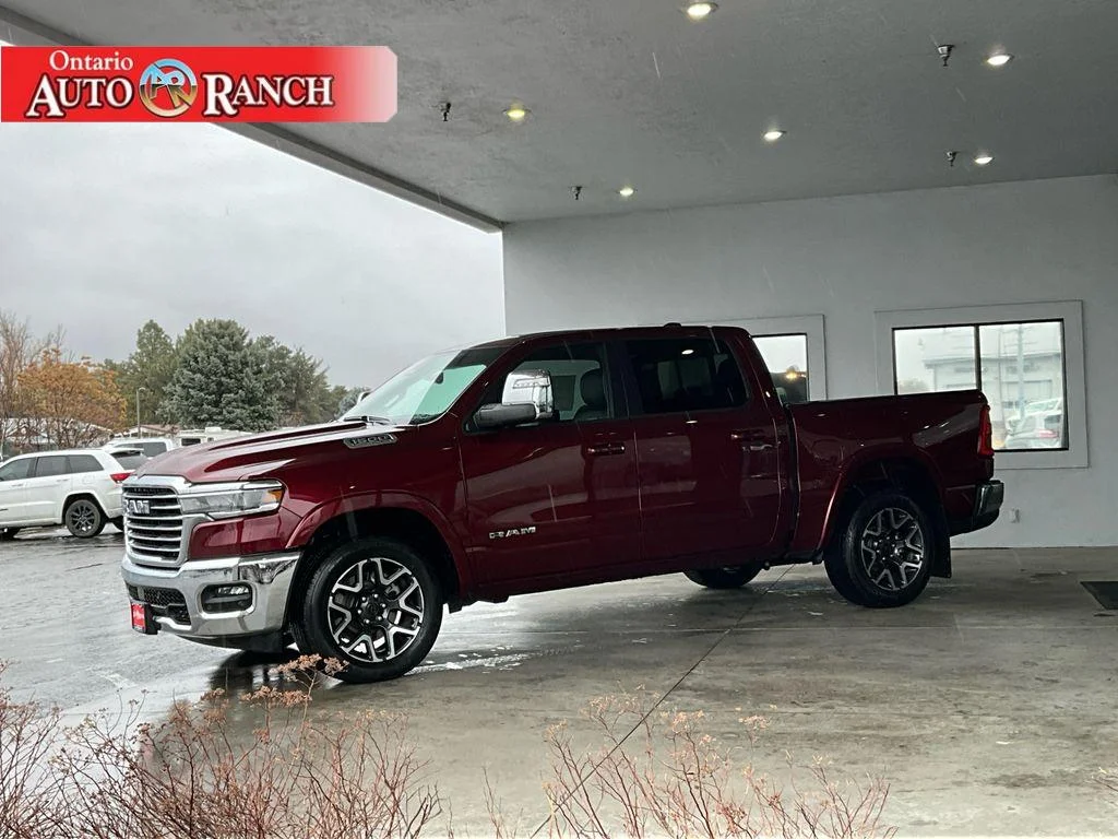 New 2026 Delmonico Red Pearl-Coat Exterior Paint RAM Laramie image 3