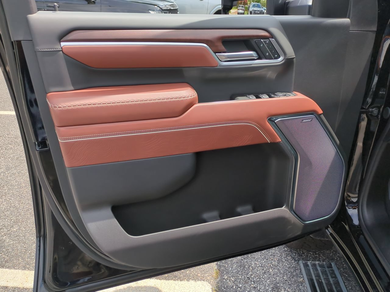 New 2026 Onyx Black GMC Denali Ultimate image 23
