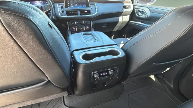 Used 2024 Black Chevrolet High Country image 21