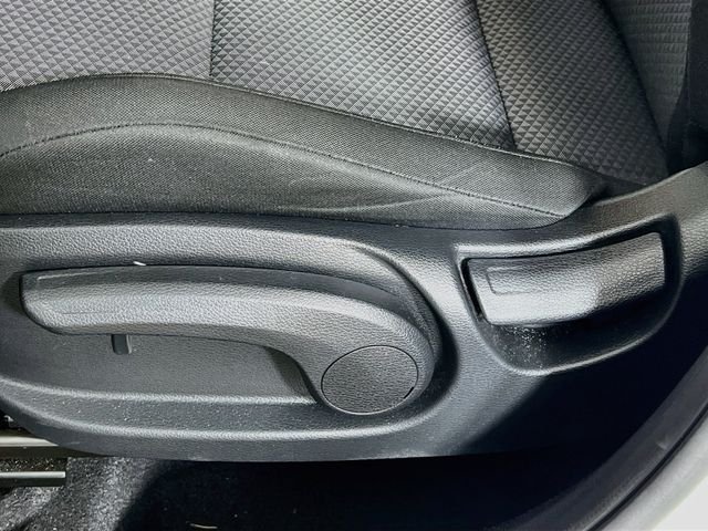2025 Kia Soul LX - Photo 11
