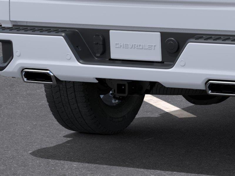 New 2026 Polar White Tricoat Chevrolet High Country image 14