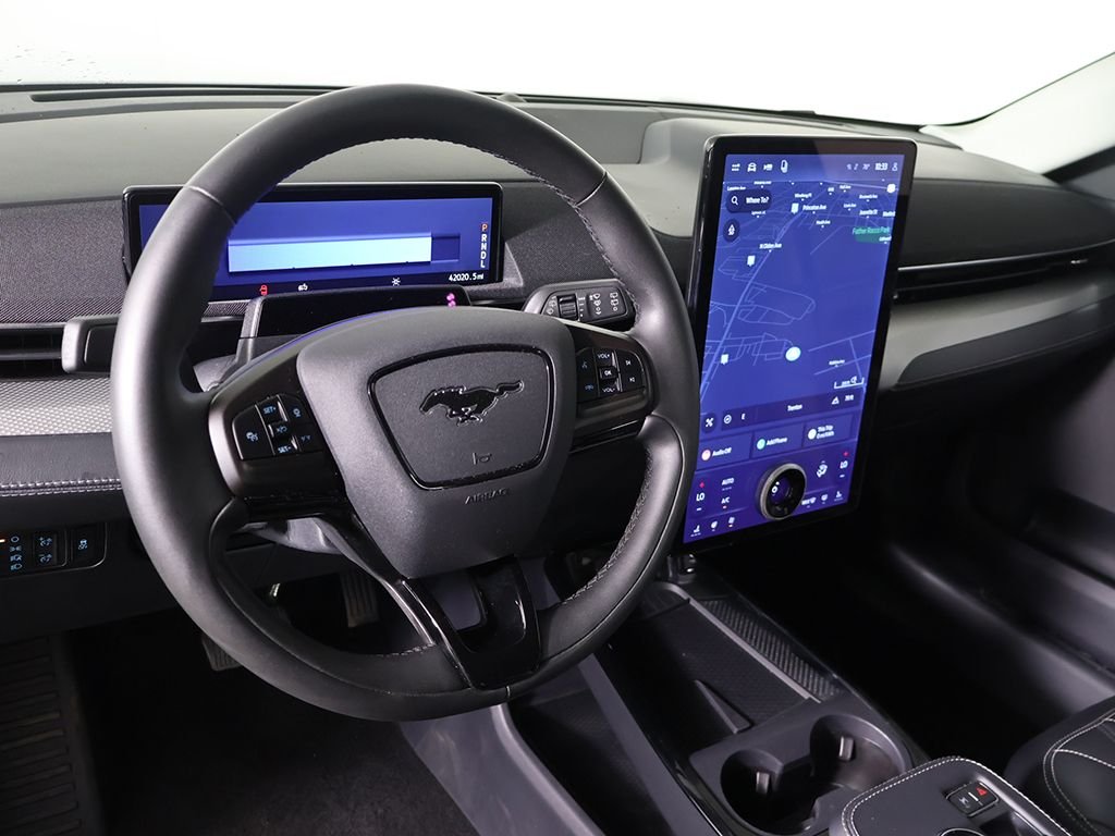Used 2022 Gray Ford Select image 25