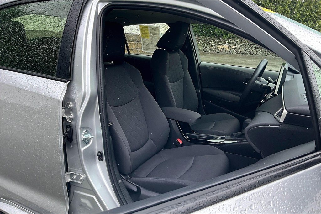 Used 2021 Silver Toyota LE image 11