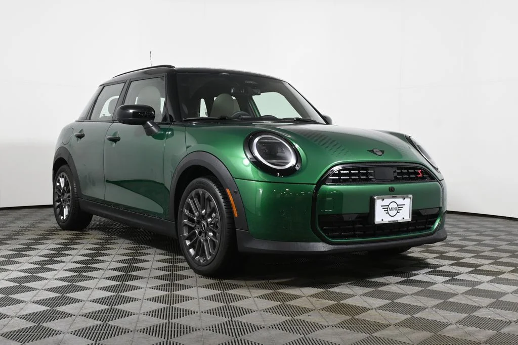 New 2027 Green MINI Cooper S image 9