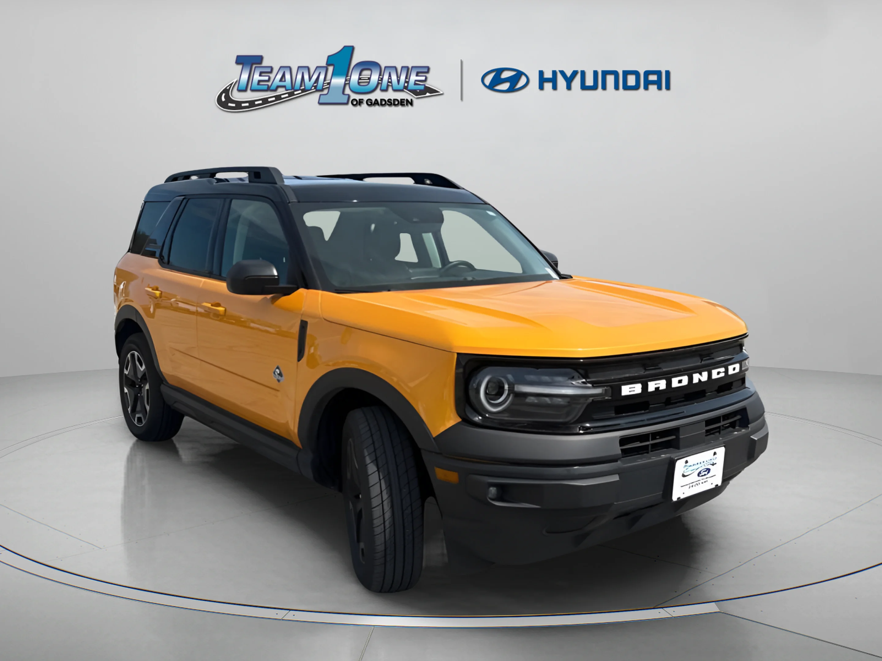 Used 2022 Orange Metallic Ford Outer Banks image 1