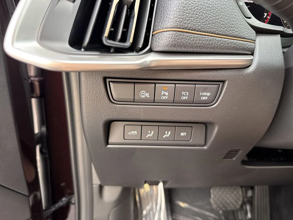 2026 Mazda CX-90 Premium Package - Photo 56