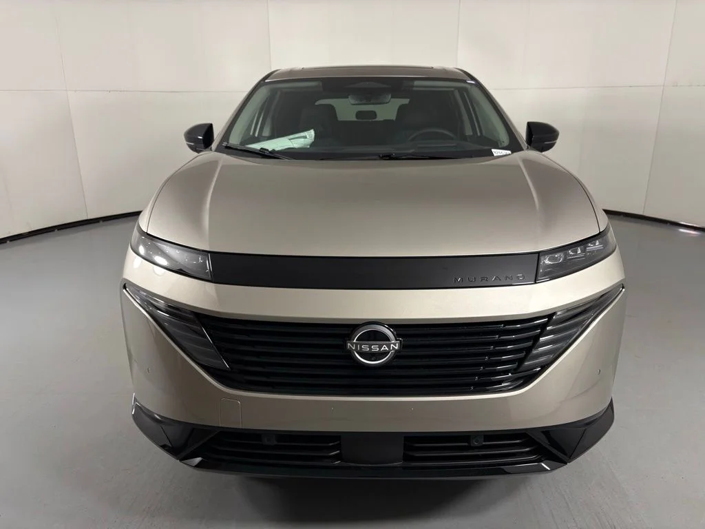New 2026 Champagne Silver Metallic Nissan Platinum image 3