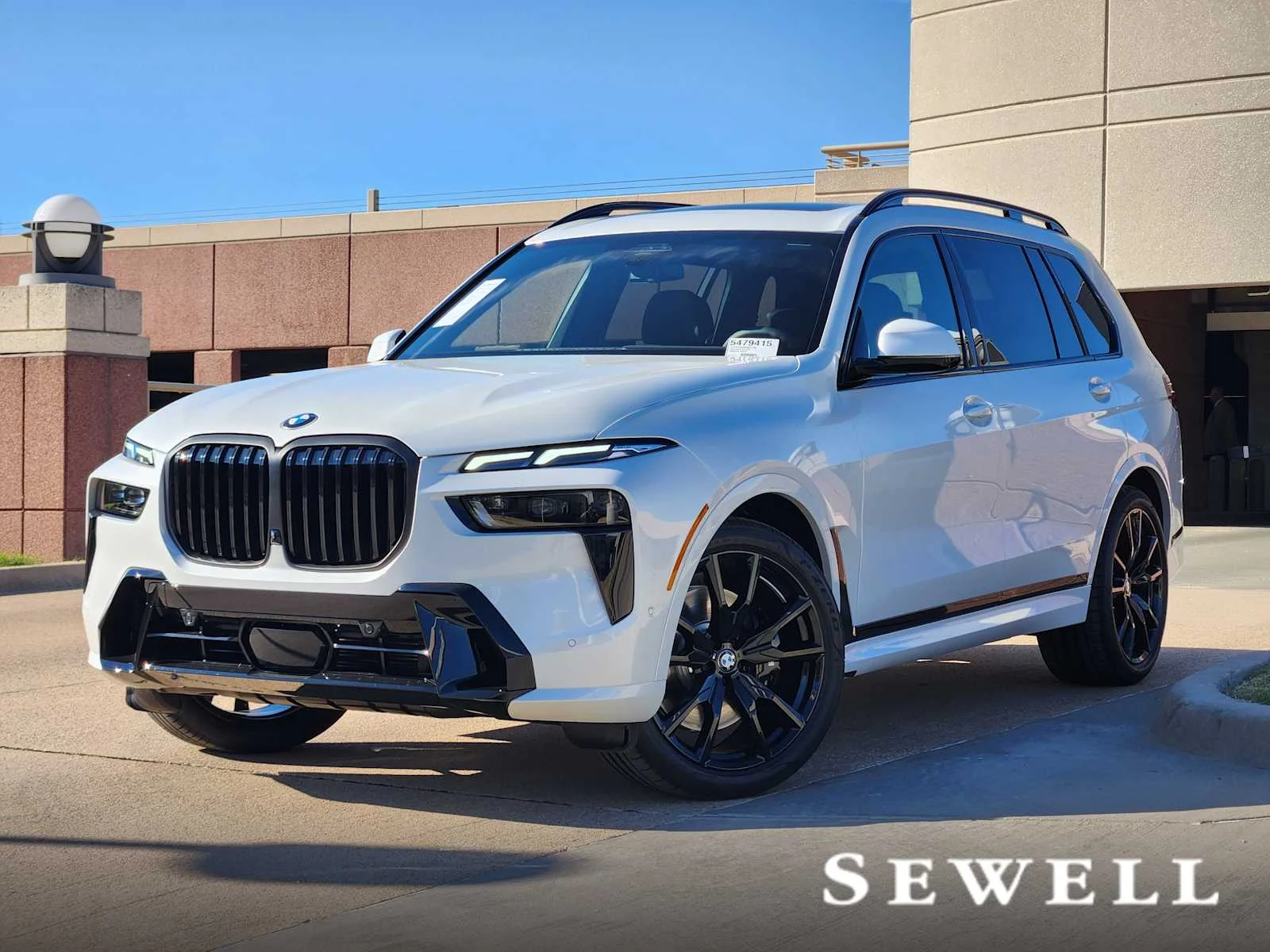 2027 BMW X7