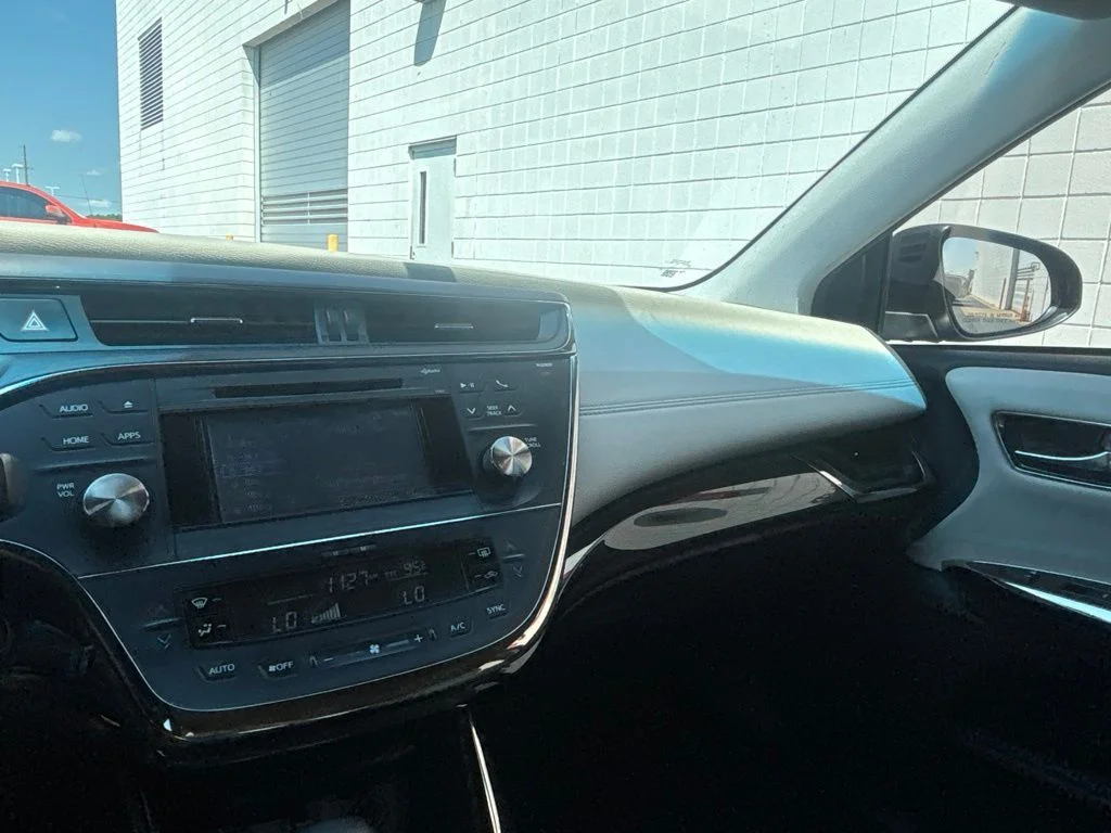 Used 2015 Gray Toyota XLE image 15
