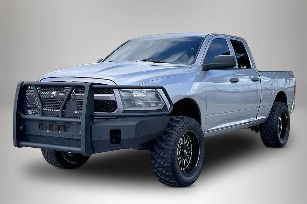Used 2020 Silver Ram Tradesman image 2