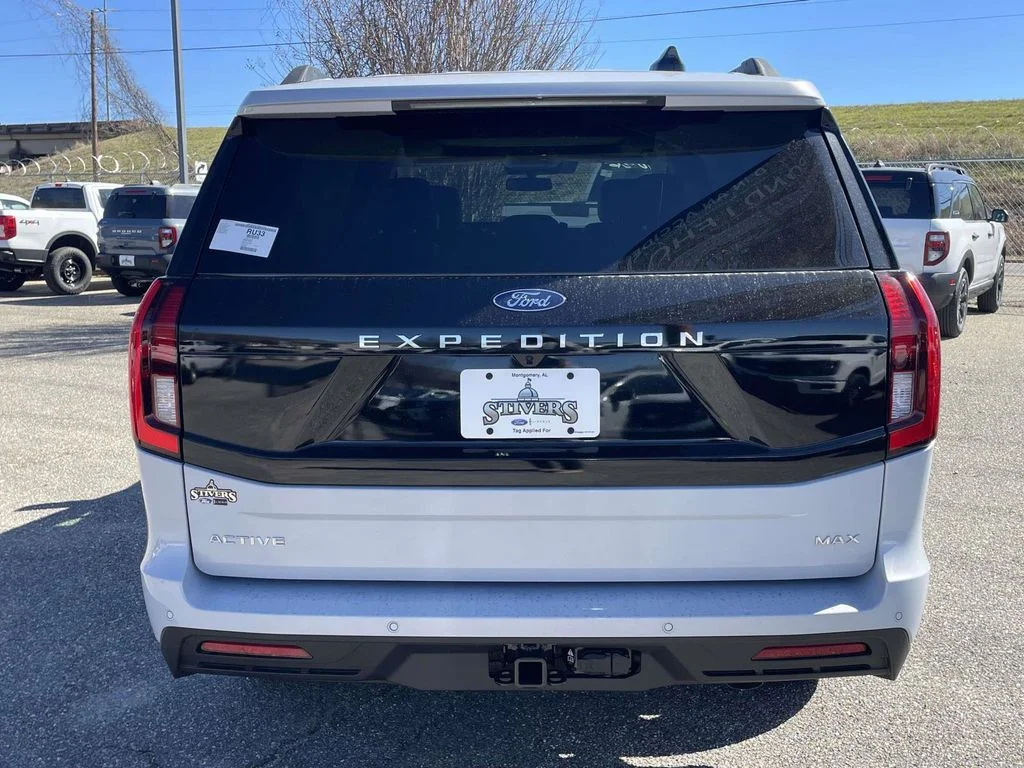 New 2026 Silver Ford Active image 4