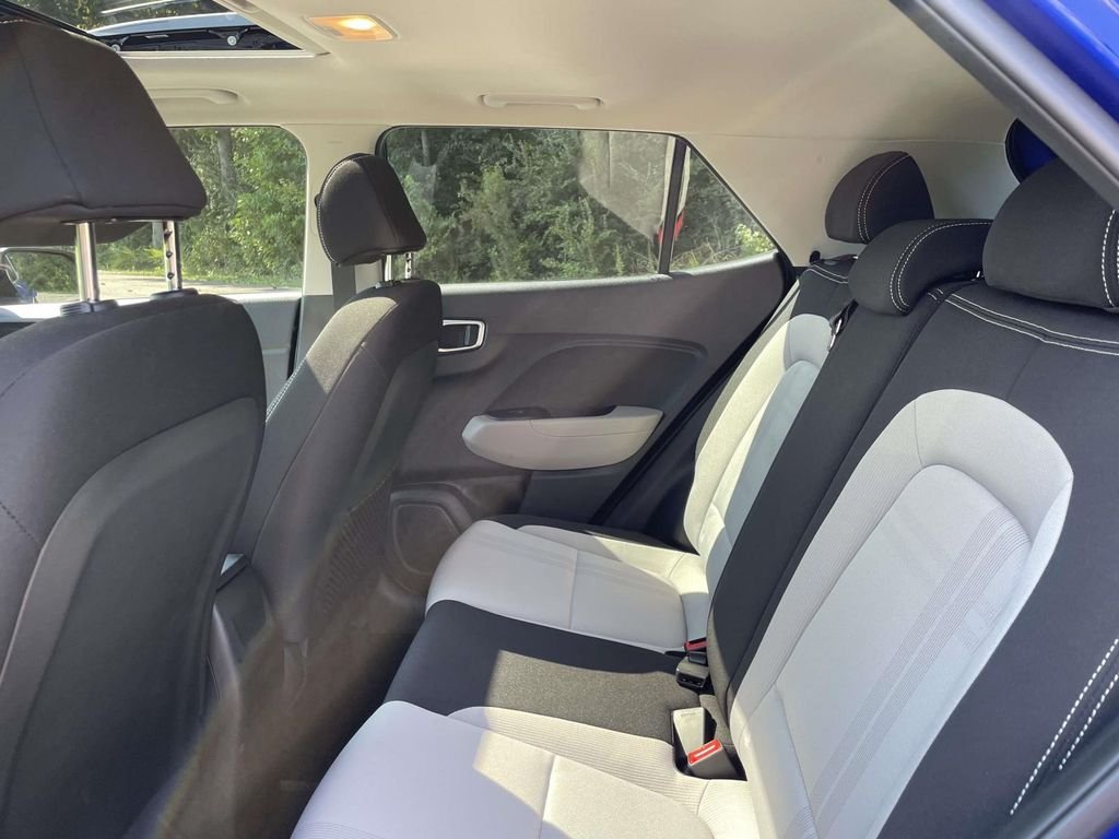 Certified Used 2023 Blue Hyundai SEL image 10
