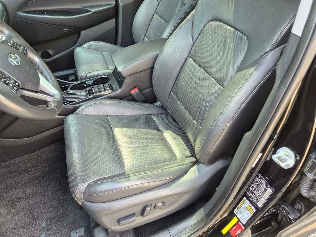Used 2020 Black Hyundai Ultimate image 25