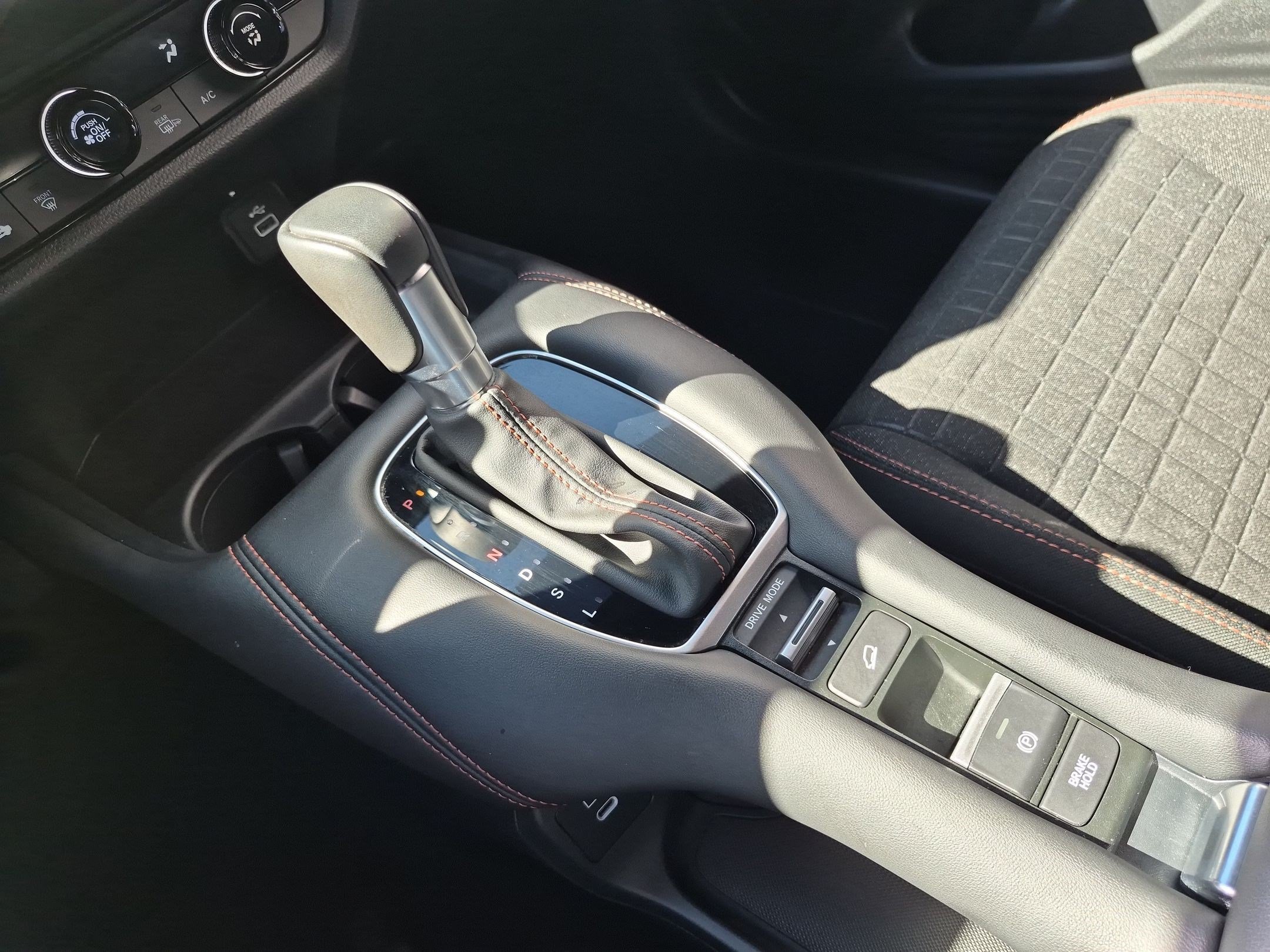 2025 Honda HR-V Sport - Photo 27