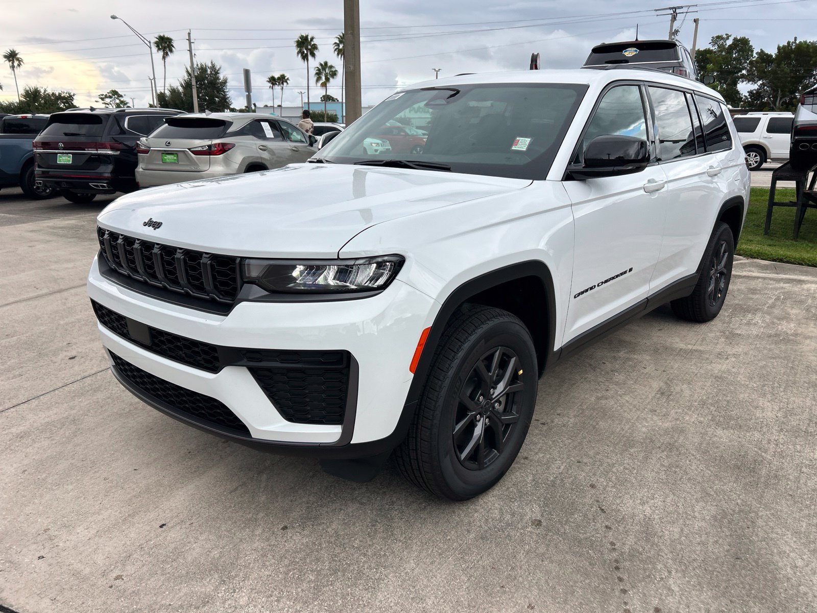 2027 Jeep Grand Cherokee L