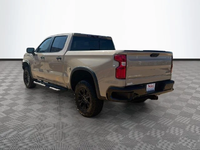 Used 2022 Sand Dune Metallic Chevrolet ZR2 image 5