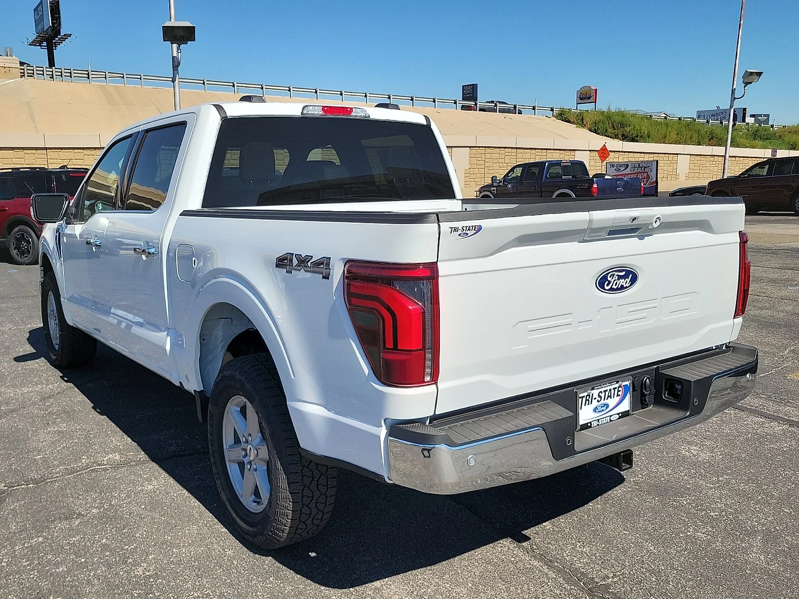 New 2026 Oxford White Ford Lariat&reg; image 3