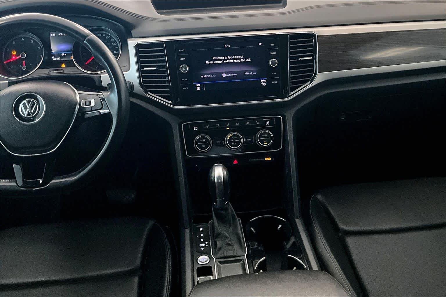 Used 2018 Reflex Silver Metallic Volkswagen 3.6L V6 SEL image 6