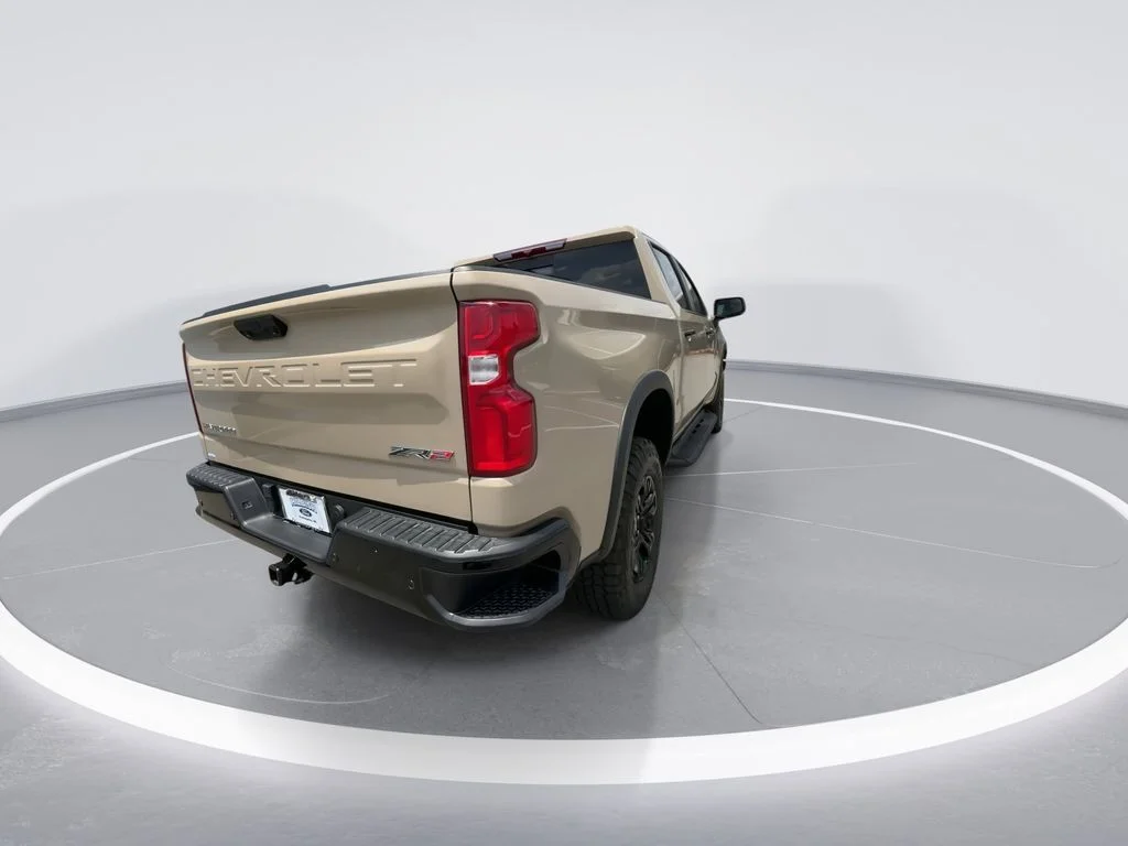 Used 2022 Beige Chevrolet ZR2 image 8