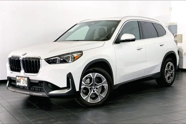 2023 BMW X1